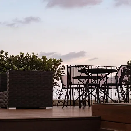 Aparthotel 1926 Le Parisot Boutique 4*