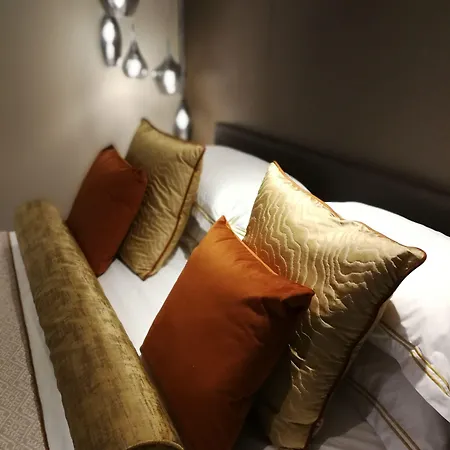 1926 Le Parisot Boutique 4*