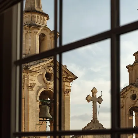 1926 Le Parisot Boutique 4* Valletta