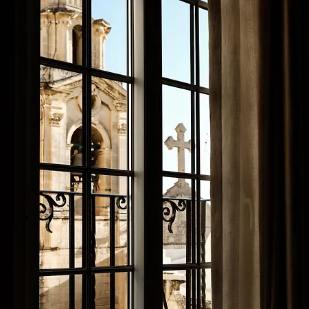 1926 Le Parisot Boutique Aparthotel
