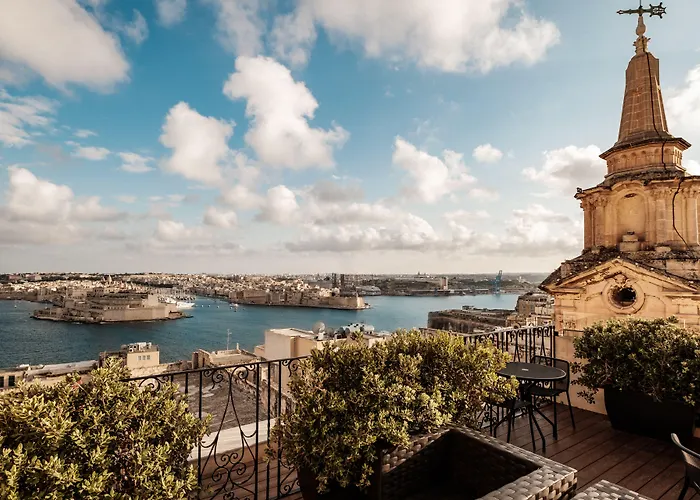 1926 Le Parisot Boutique